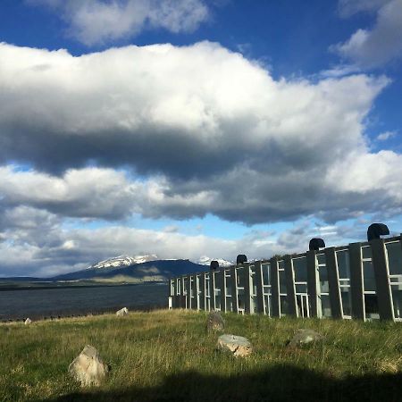 Remota Patagonia Lodge Puerto Natales Buitenkant foto
