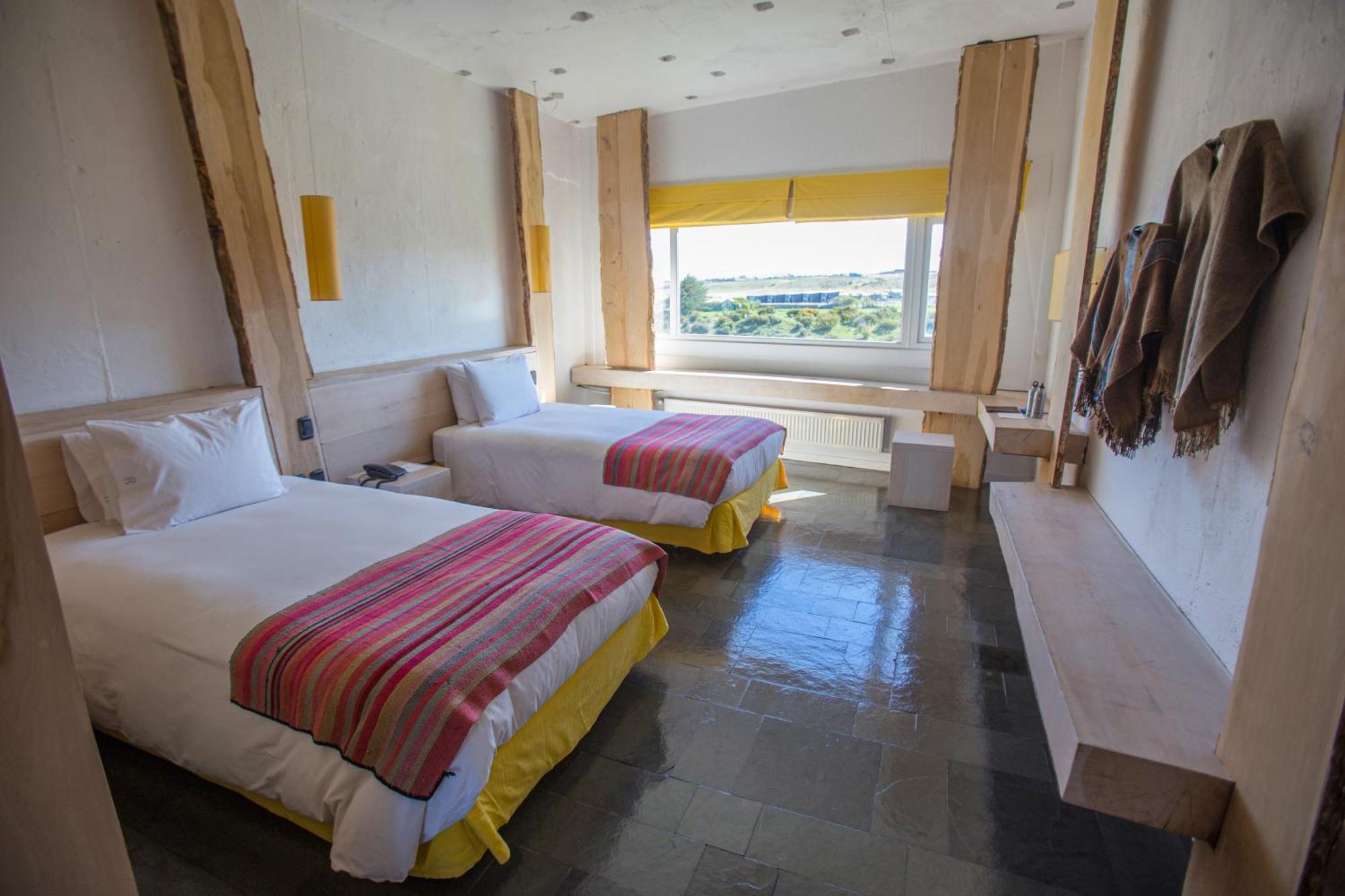 Remota Patagonia Lodge Puerto Natales Buitenkant foto